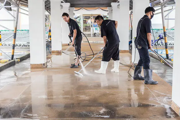 Commercial cleaning services in Burlington